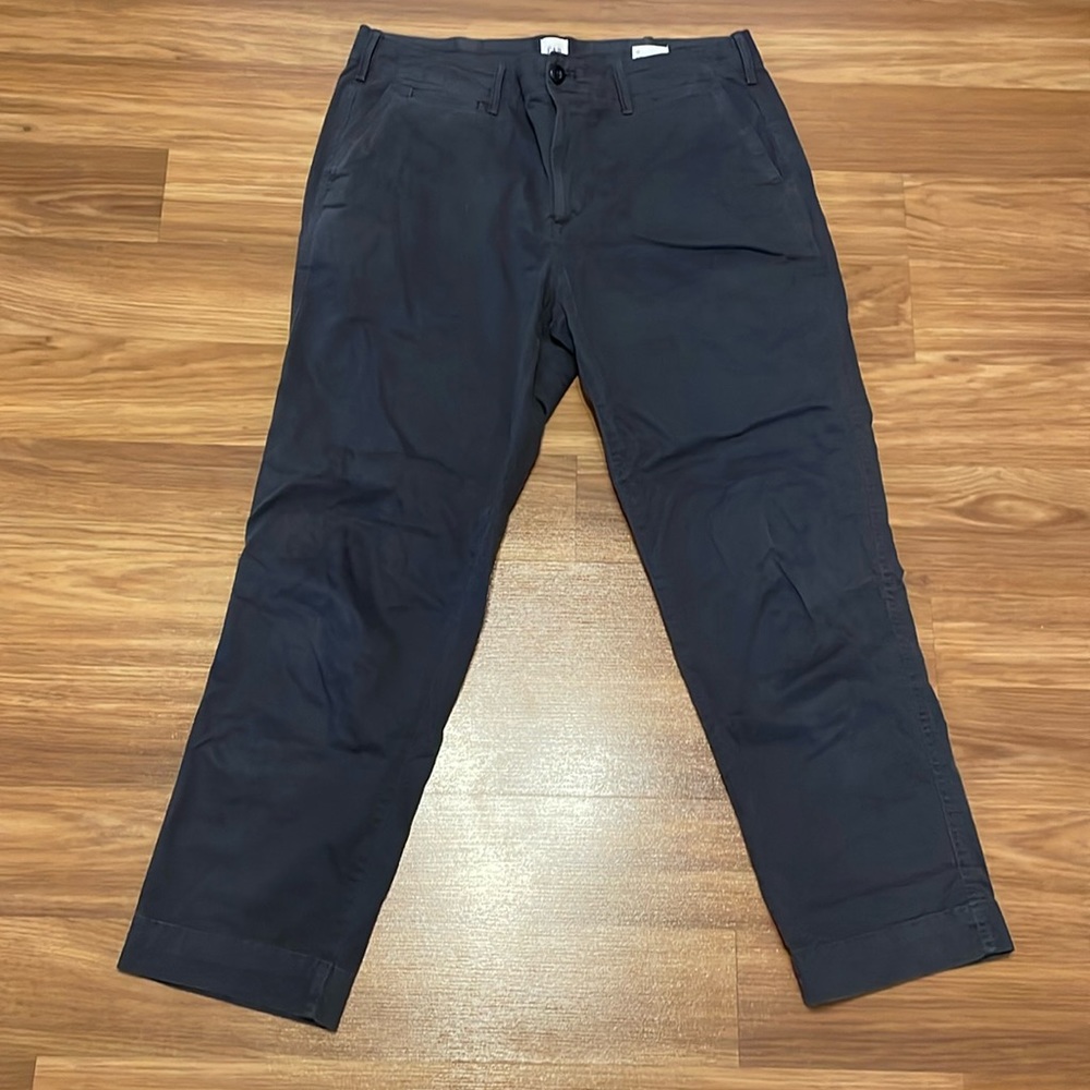 Size 10 Gap straight leg pants in a washed black color.